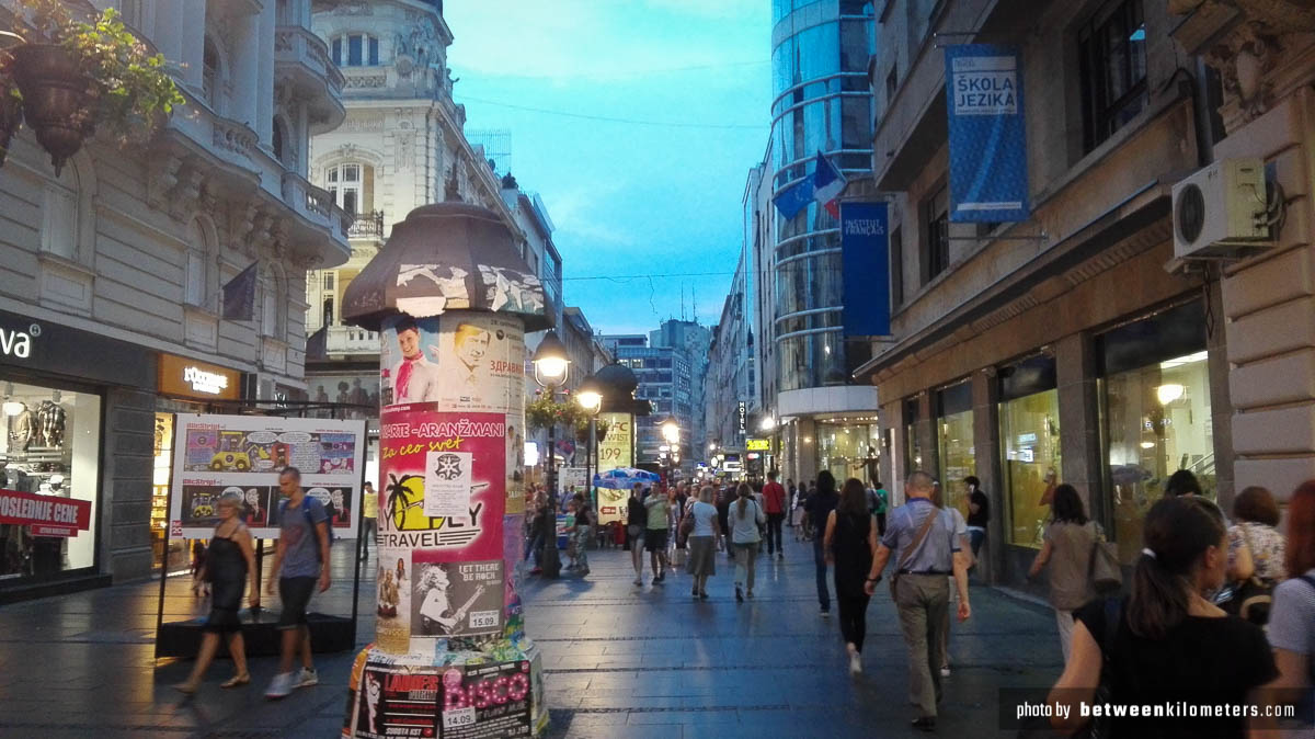 Trochę żałuję, że tak słabo zwiedziliśmy Belgrad. Bardzo spodobał mi się klimat tego miasta. Belgrad wieczorem, Serbia
